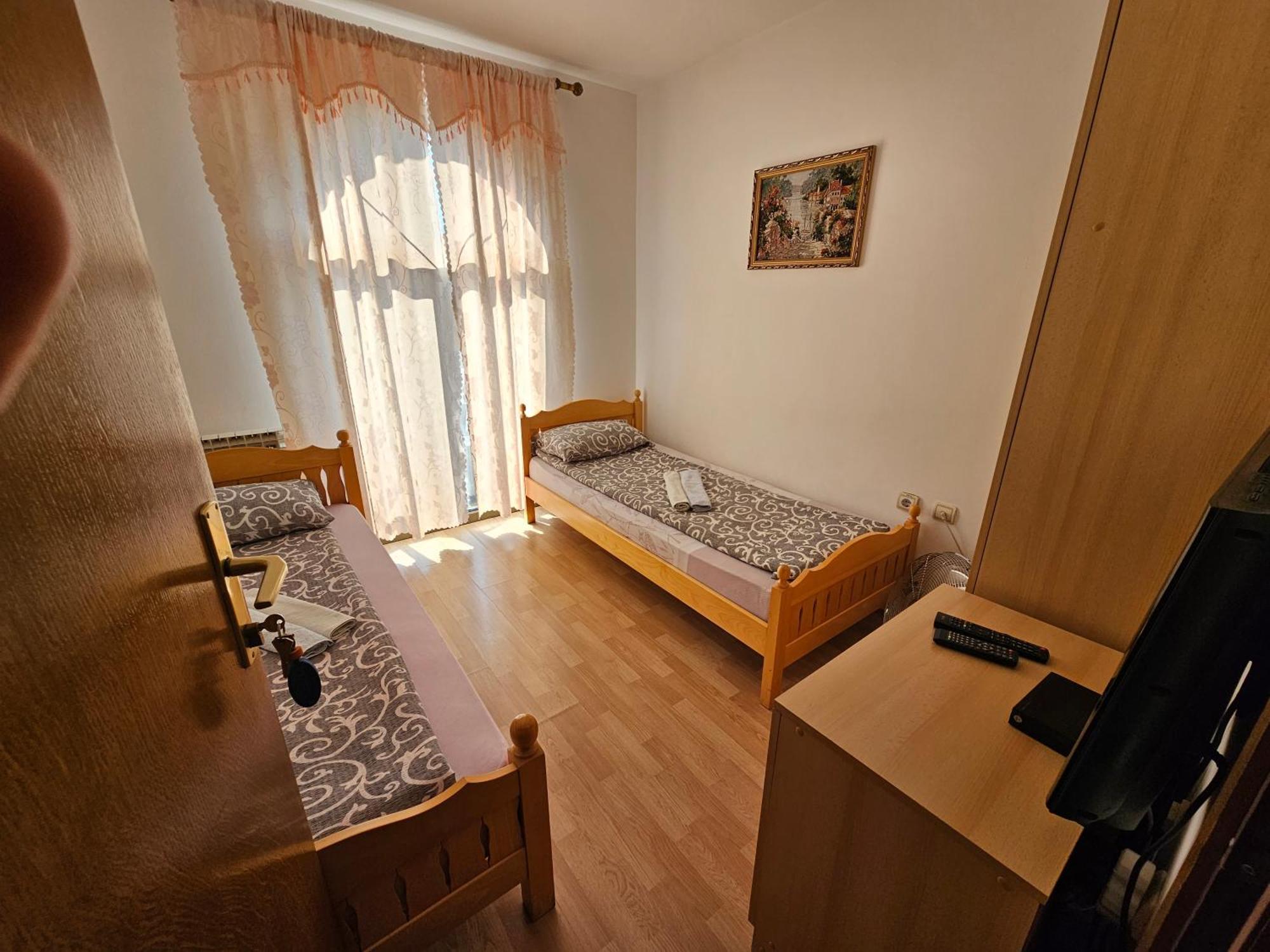 Hotel Aleks Sobe Banja Koviljača Exterior foto